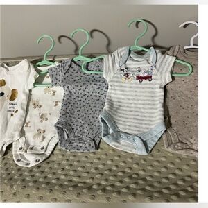 Baby Onesies Set with Cartoon Prints